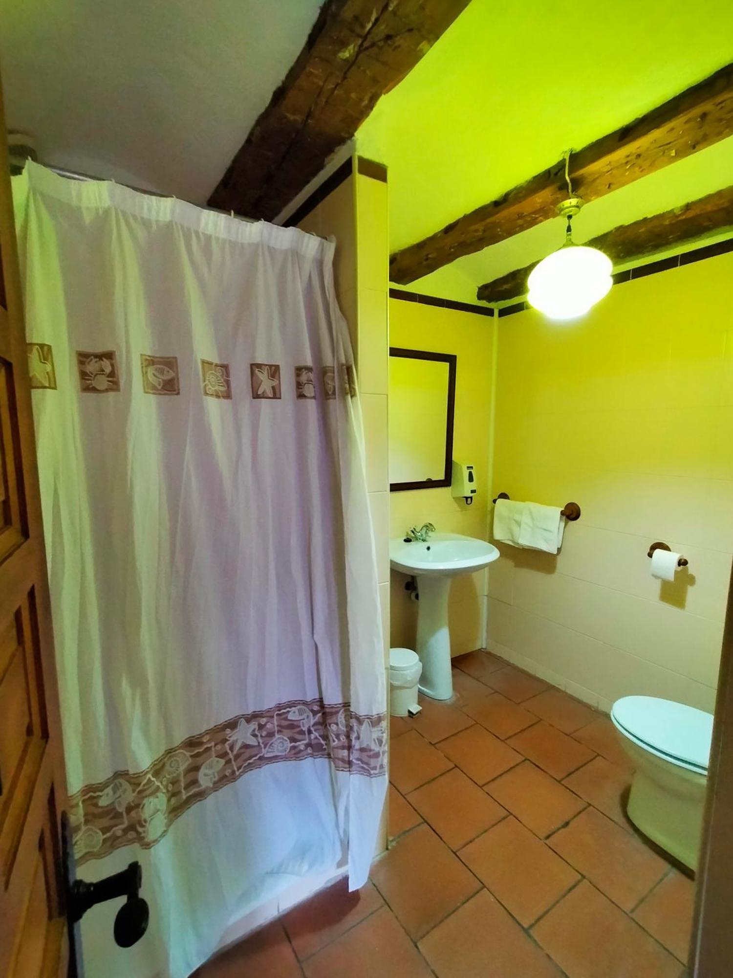 אדמוס Casa Rural Garrido מראה חיצוני תמונה
