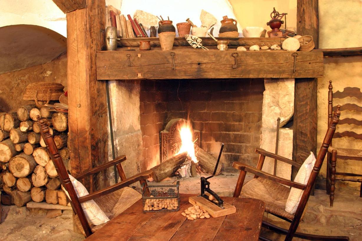 אדמוס Casa Rural Garrido מראה חיצוני תמונה